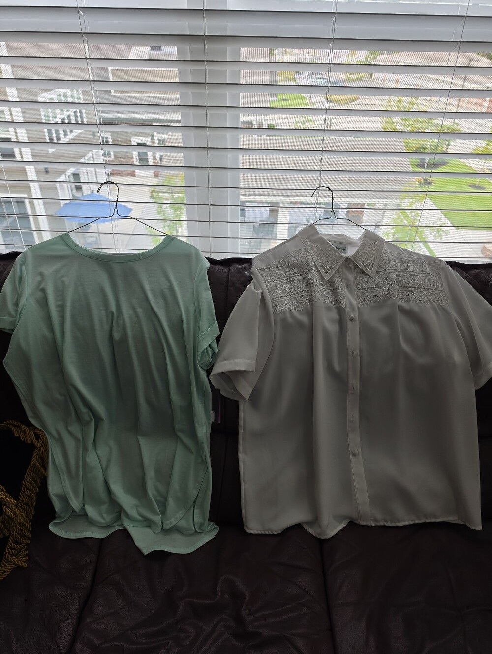 Kids Mint Gre I!11en T-Shirt and Cream Button-Up Top Set1I